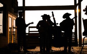 as-influencias-sertanejo-e-country-music